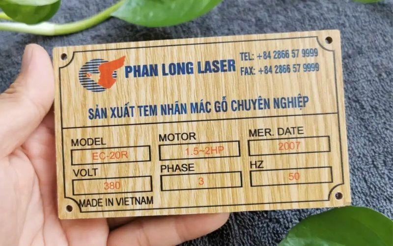 tem kim loại Phan Long Laser
